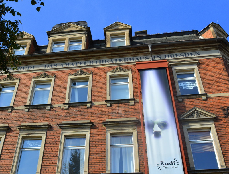 rudi-theaterhaus-1710