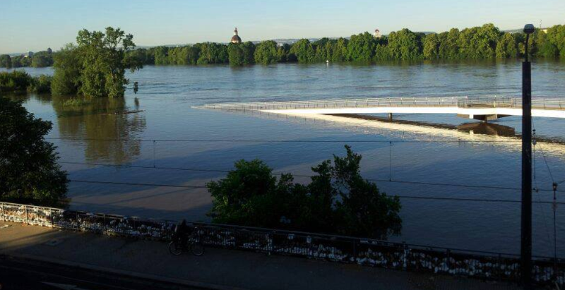 hochwasser juni pieschen
