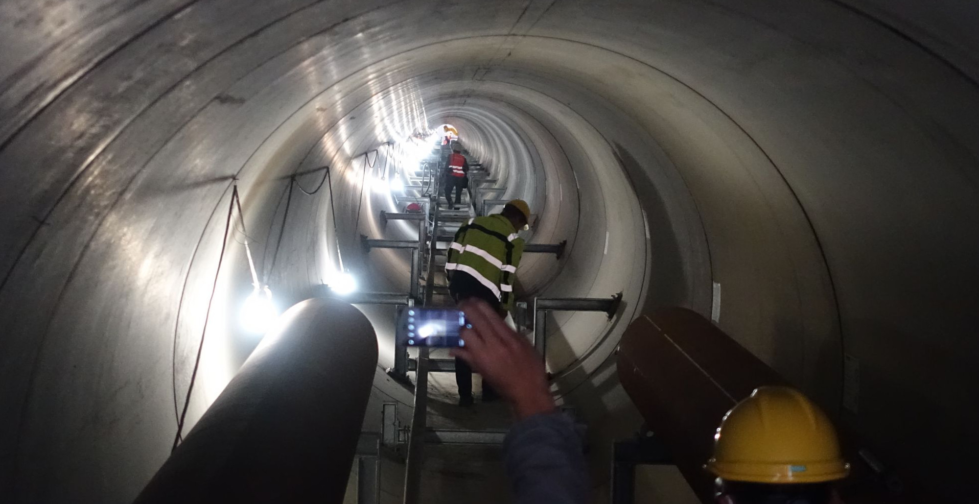 Drewag Elbdüker 250 Meter lang