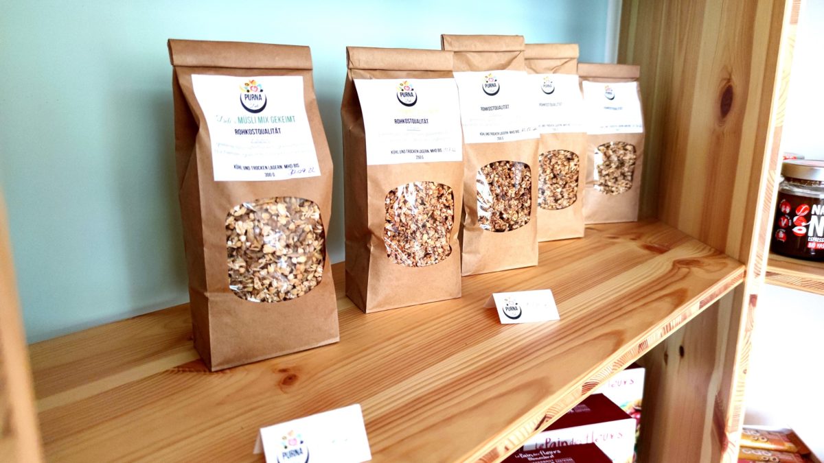 Granola aus eigener Herstellung von Purna Deli - Foto: Maren Kaster