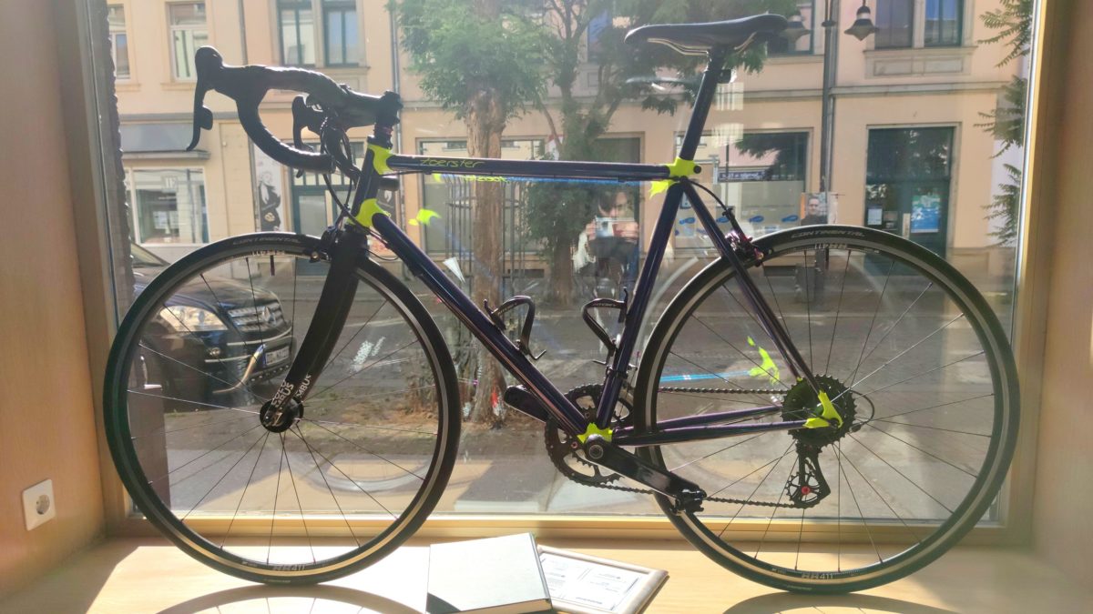 Meisterstück von Felix Lang im Schaufenster - Foto: Maren Kaster