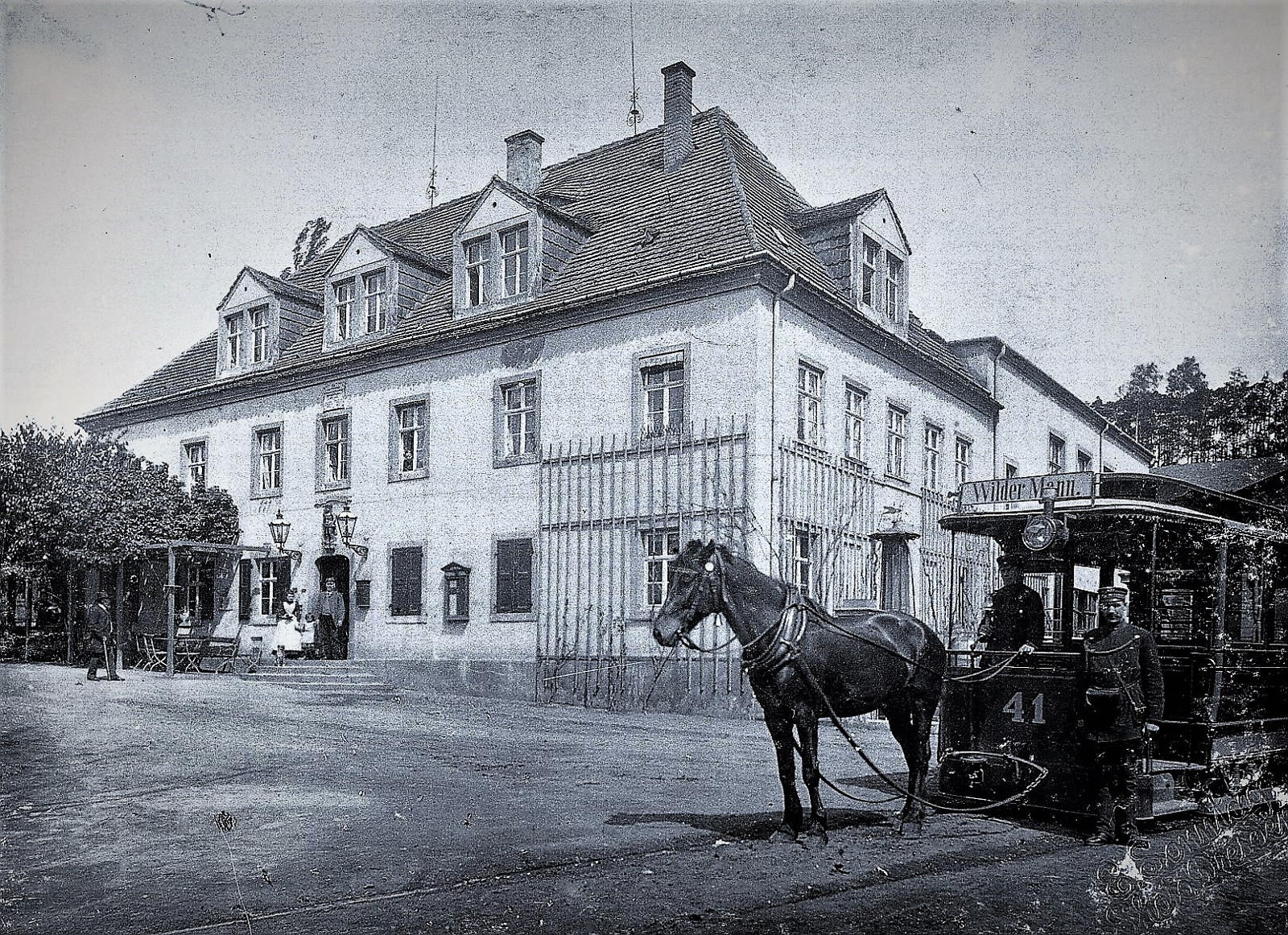 Pferdebahnwagen Wilder Mann