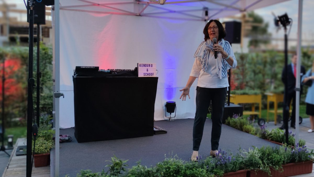  Renate Wimmer freute sich ganz besonders über die gute Zusammenarbeit des Teams. - Foto: Maren Kaster