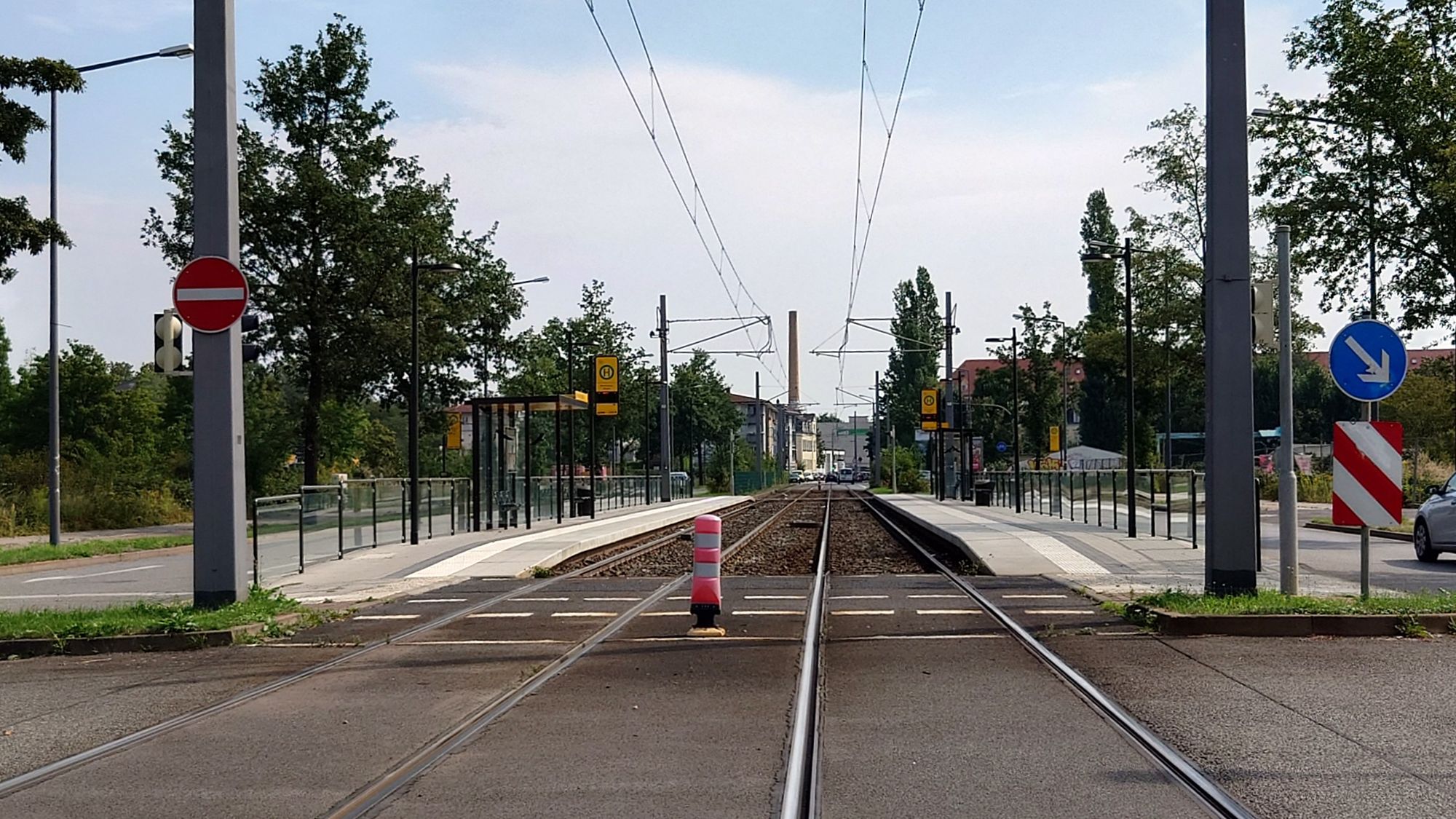 Die "13" hält auch an der Brockwitzer Straße.