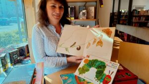 Kinder fördern mit Buch, CD und Tiptoi - die Bibo-Pieschen-Serie Von Schmettlerling und Raupe Nimmersatt: Sachbücher sind bei Kindern hoch im Kurs.