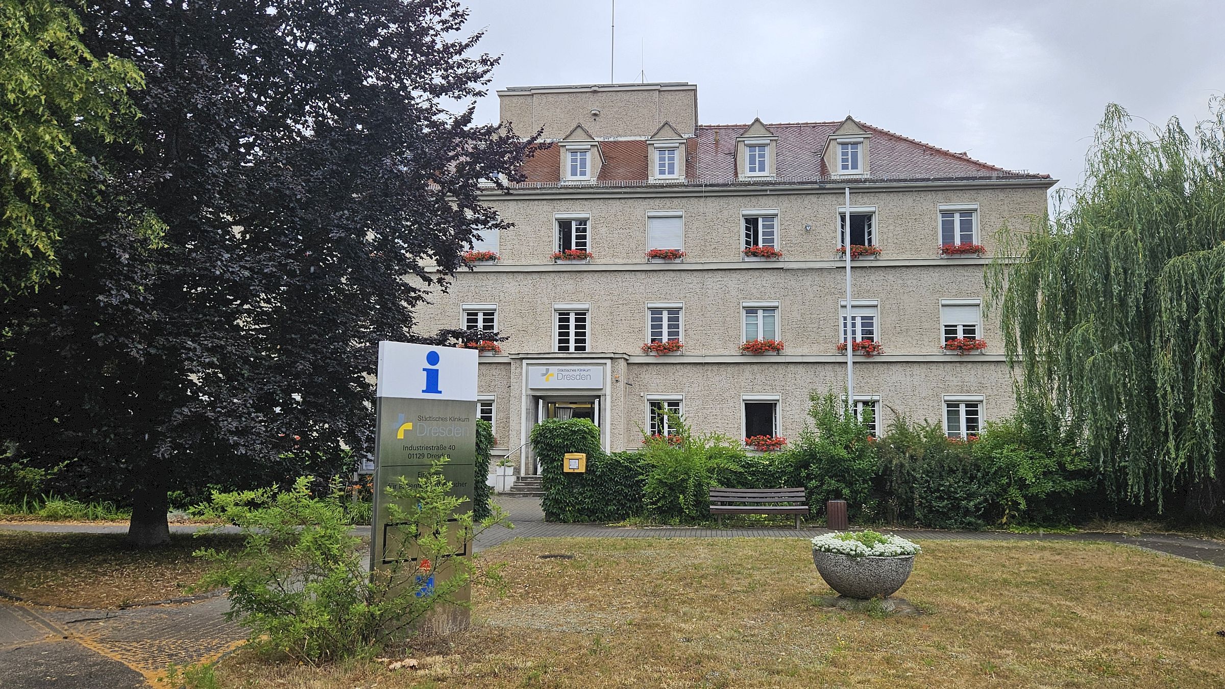 Städtisches Klinikum in Dresden-Trachau - Foto: J. Frintert