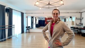 Elena Cencetti ist Tänzerin aus dem italienischen Florenz. Studiert hat sie an der Palucca-Hochschule. Seit 2025 führt sie das Pieschner Tanzstudio "Tanzquelle Elbflorenz". Foto: S. Reichel