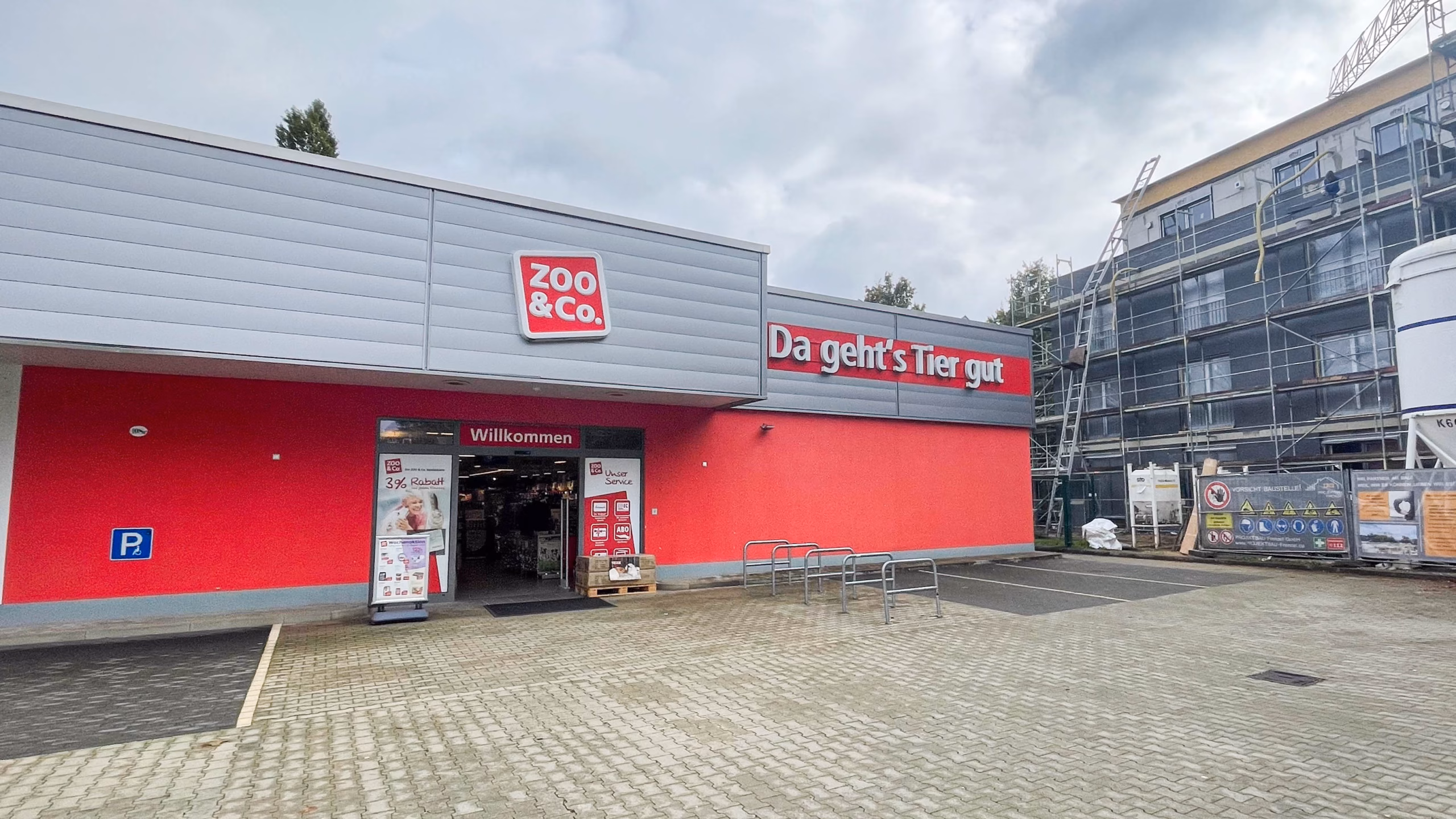 Zoo & Co., wo der Raubüberfall stattgefunden hat. Foto: Sebastian Diehl
