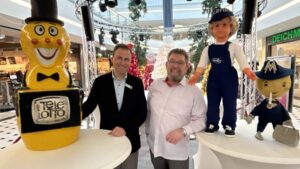 Ausstellung im Elbepark Dresden zeigt DDR-Werbefiguren Zwischen Interflug und Telelotto-Otto - im Elbepark gibt's viel zu sehen. Foto: meeco Communication Services